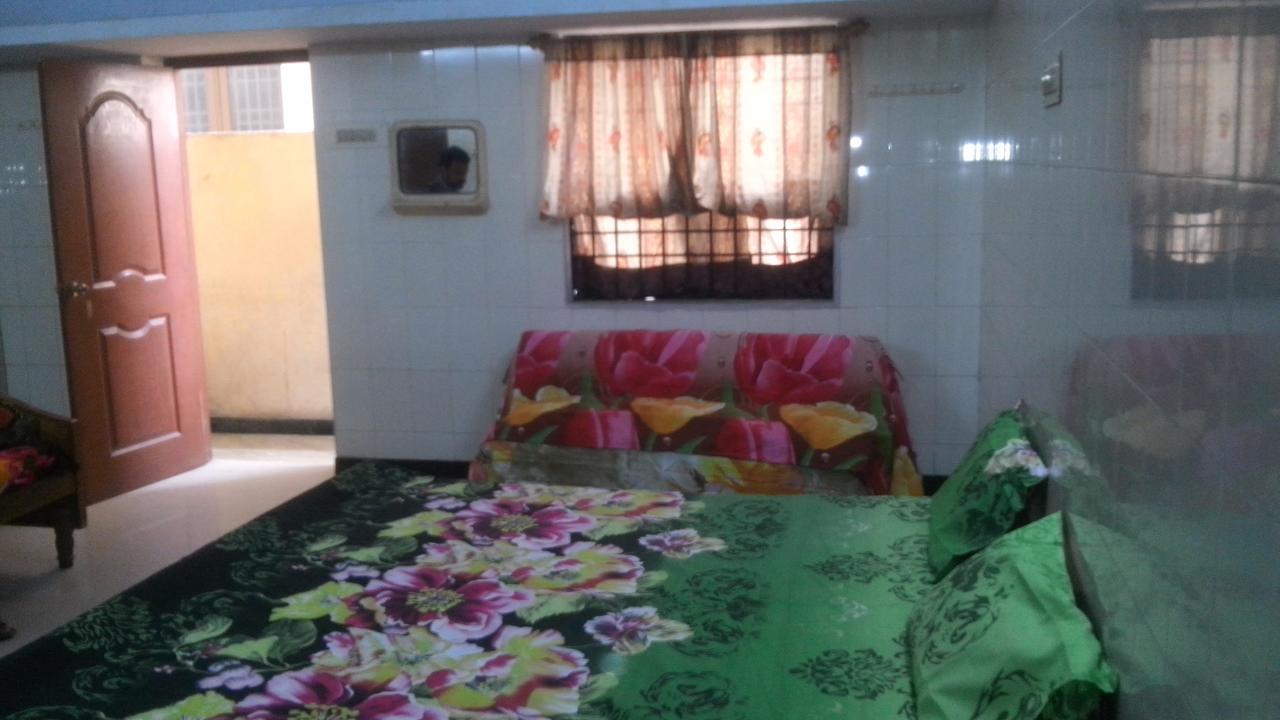 Rising Sun Hotel Madras Buitenkant foto