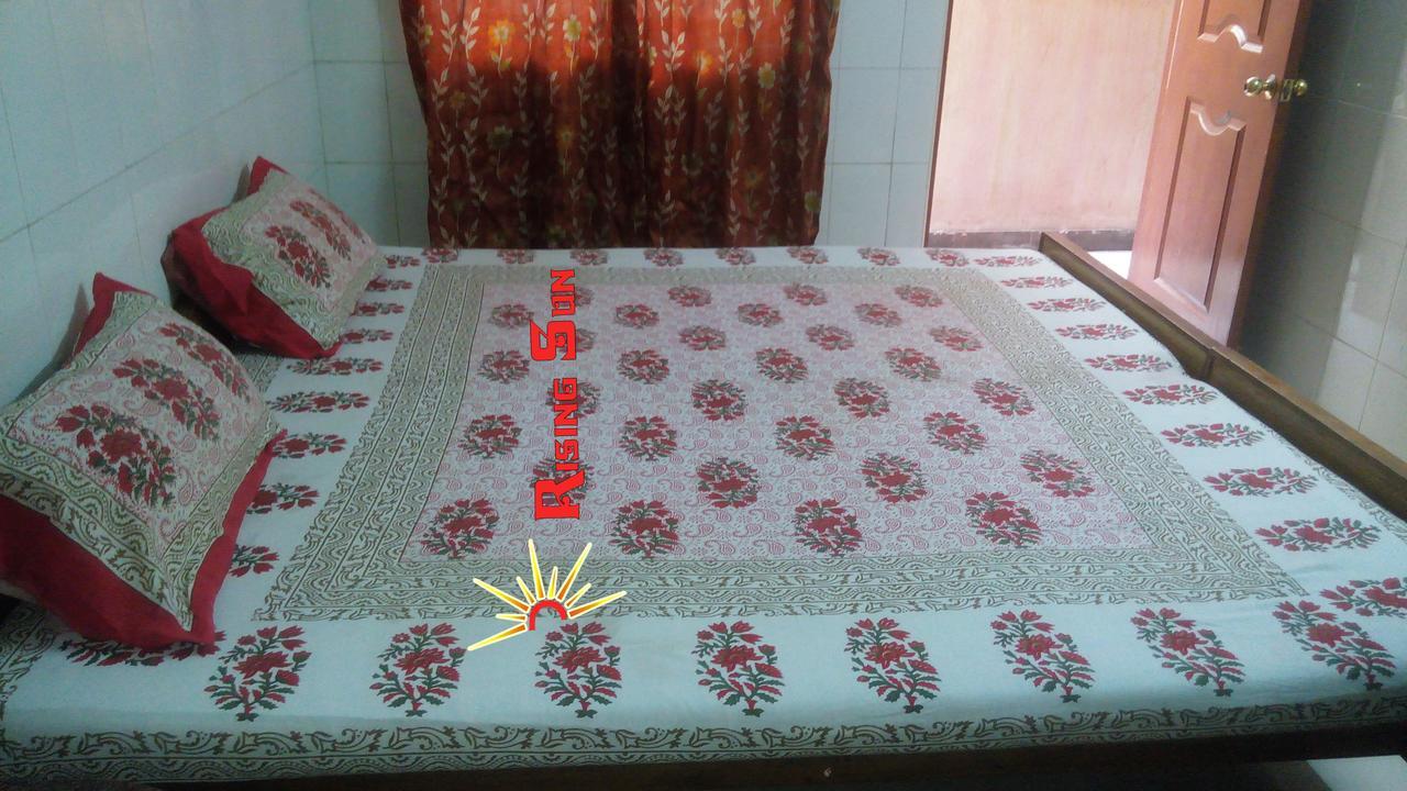 Rising Sun Hotel Madras Buitenkant foto
