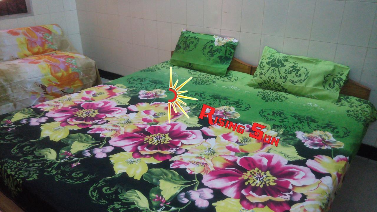 Rising Sun Hotel Madras Buitenkant foto